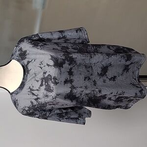 STMove Size M Grey/Black Tie Dye T-Shirt
